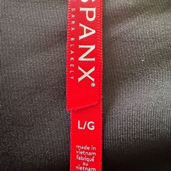 Spanx Faux-Leather Snakeskin High-Rise Leggings, Size L, New with tags - Picture 4 of 13